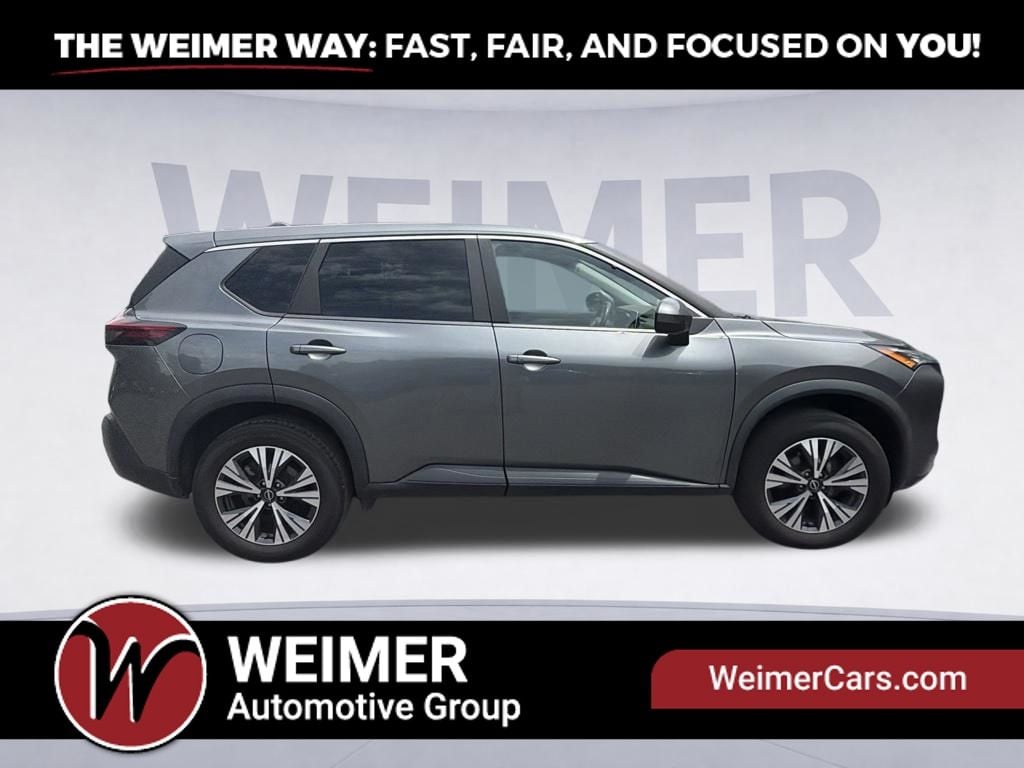 2023 Nissan Rogue SV Photo in Moorefield WV 26836