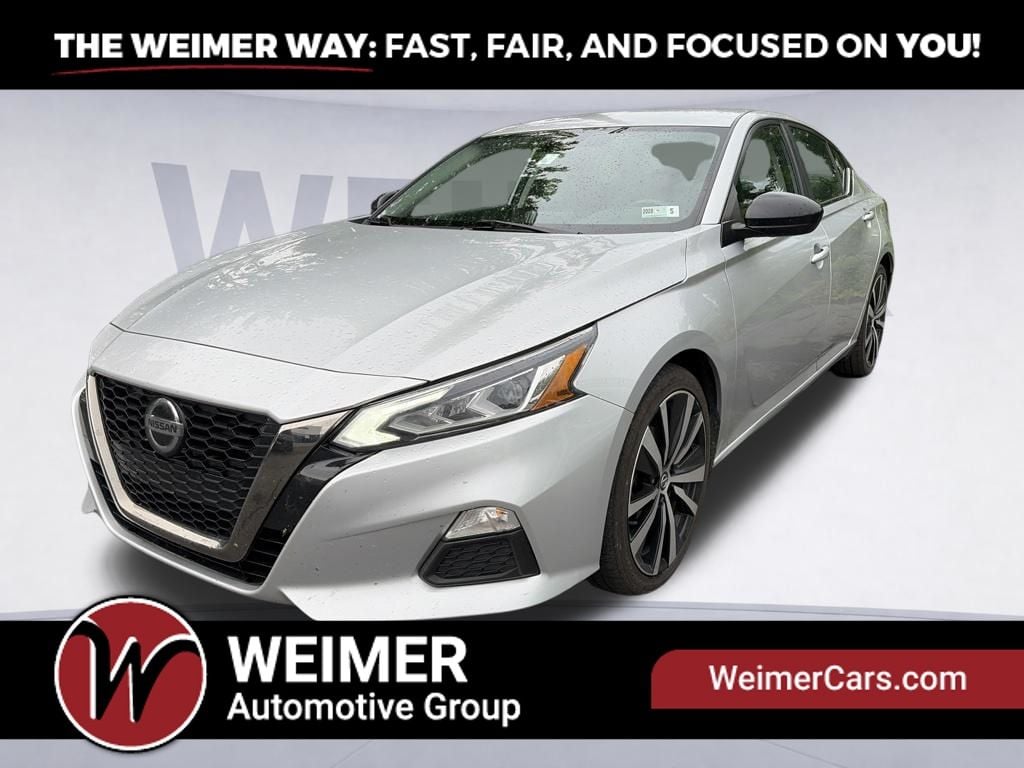 2022 Nissan Altima 2.5 SR Photo in Moorefield WV 26836