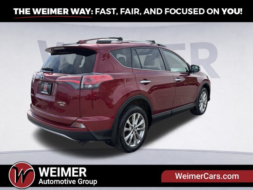 2018 Toyota RAV4 Limited Photo in Morgantown, WV 26501