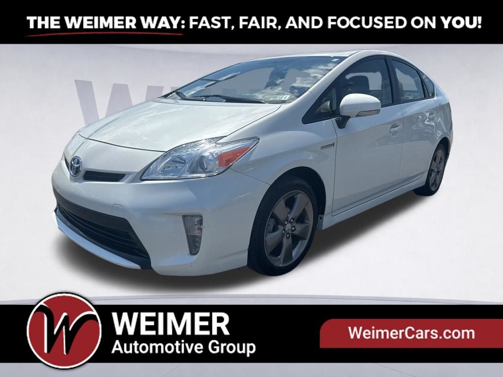 2015 Toyota Prius Persona Series Special Edition Photo in Moorefield, WV 26836