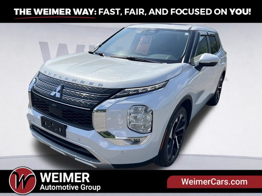 2024 Mitsubishi Outlander Photo in Cumberland MD 21502