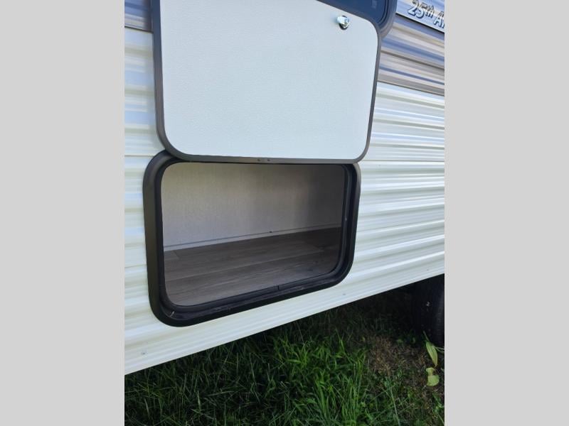 2027 Jayco Jay Flight 250BH Photo in Moorefield WV 26836