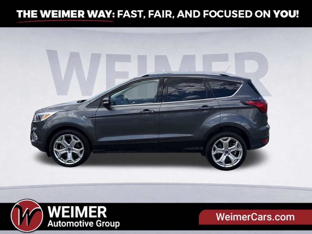 2019 Ford Escape Titanium Photo in Morgantown, WV 26501