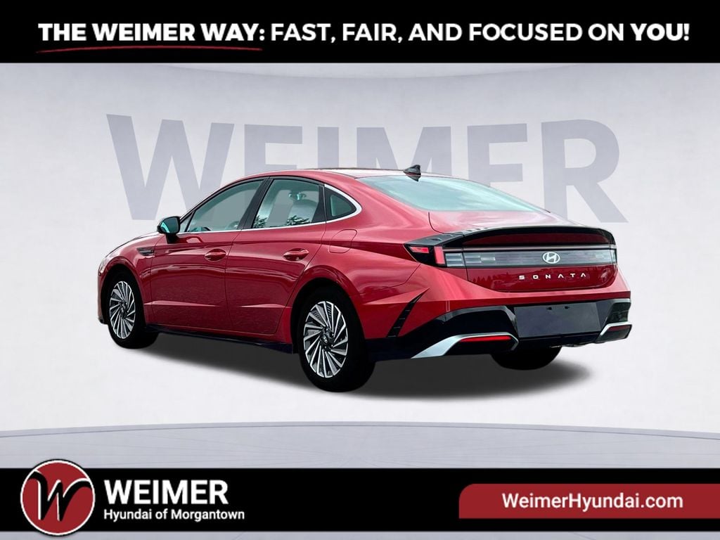 2025 Hyundai Sonata Hybrid SEL Photo in Morgantown WV 26501