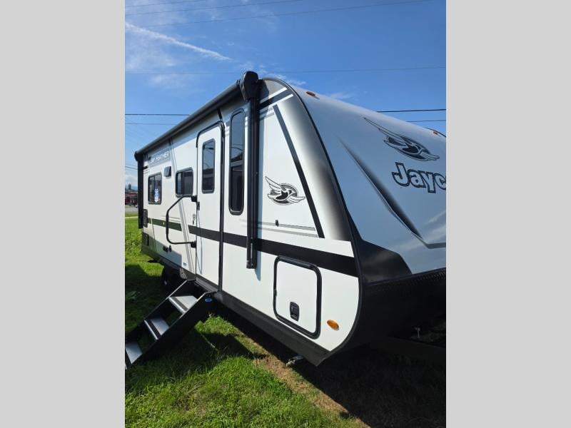 2027 Jayco Jay Feather 19MRK Photo in Moorefield WV 26836