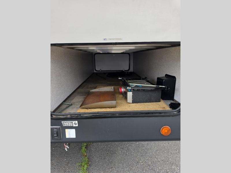 2021 Dutchmen RV Kodiak Ultra-Lite 242RBSL Photo in Moorefield WV 26836
