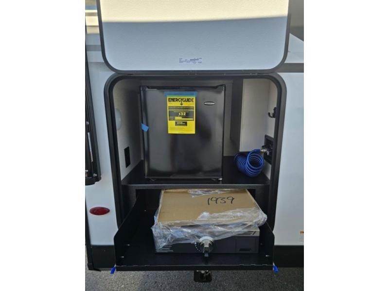 2026 Jayco 25RB Photo in Moorefield, WV 26836