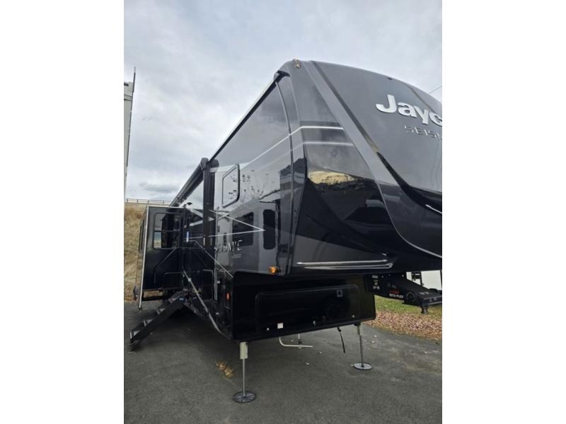 2026 Jayco 395 Photo in Moorefield, WV 26836