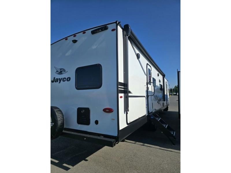 2026 Jayco 330TBS Photo in Moorefield, WV 26836