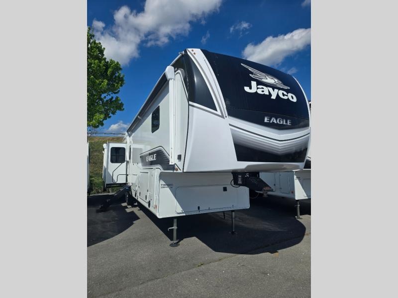 2026 Jayco 355MBQS Photo in Moorefield, WV 26836