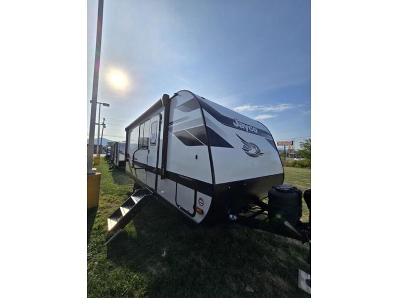 2025 Jayco 18MBH Photo in Moorefield, WV 26836
