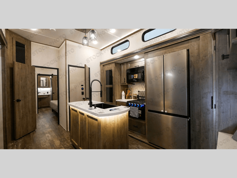 Pre-Owned 2022 Forest River RV Sabre 37FLH - photo - 41