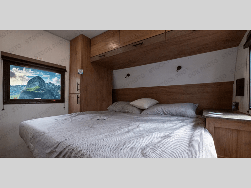 Pre-Owned 2025 Forest River RV 20AK Campsite Reserve - photo - 4