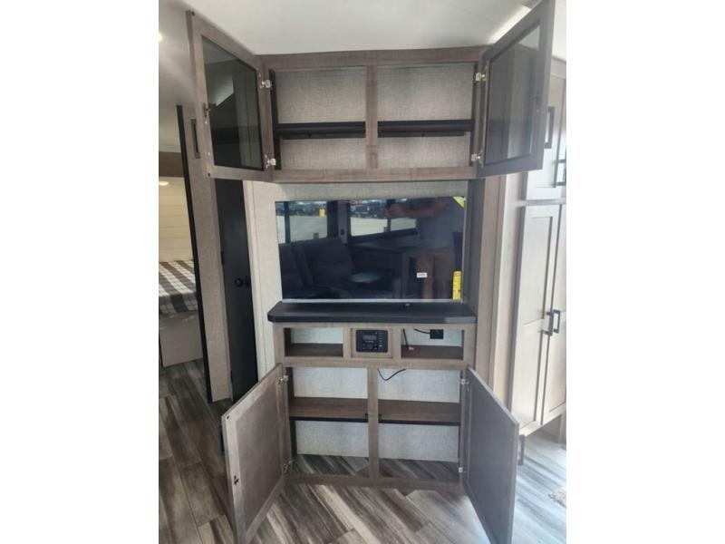 New 2025 Jayco 331BTS Jay Flight - photo - 33