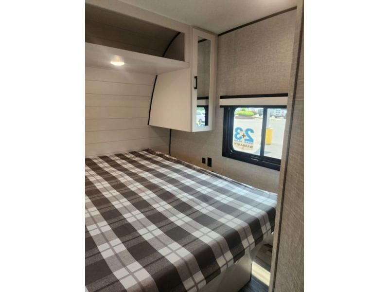 New 2025 Jayco 331BTS Jay Flight - photo - 41