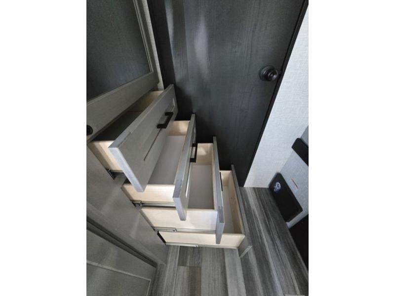 New 2025 Jayco 18MBH Jay Feather Air - photo - 24