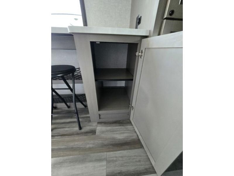 New 2025 Jayco 18MBH Jay Feather Air - photo - 26