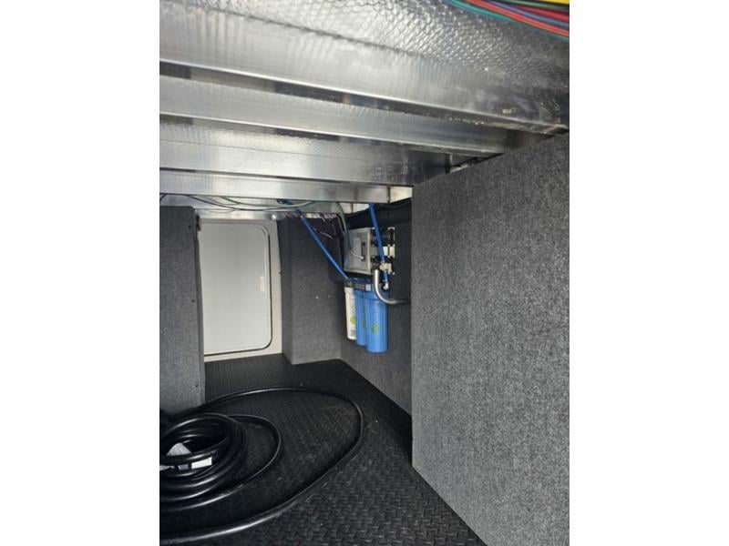 New 2026 Jayco 382FLRB North Point - photo - 6