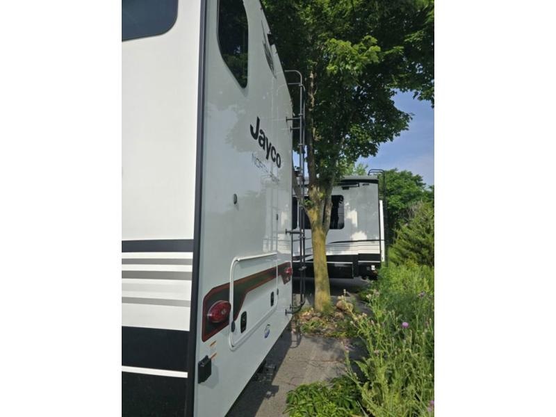 New 2026 Jayco 382FLRB North Point - photo - 11