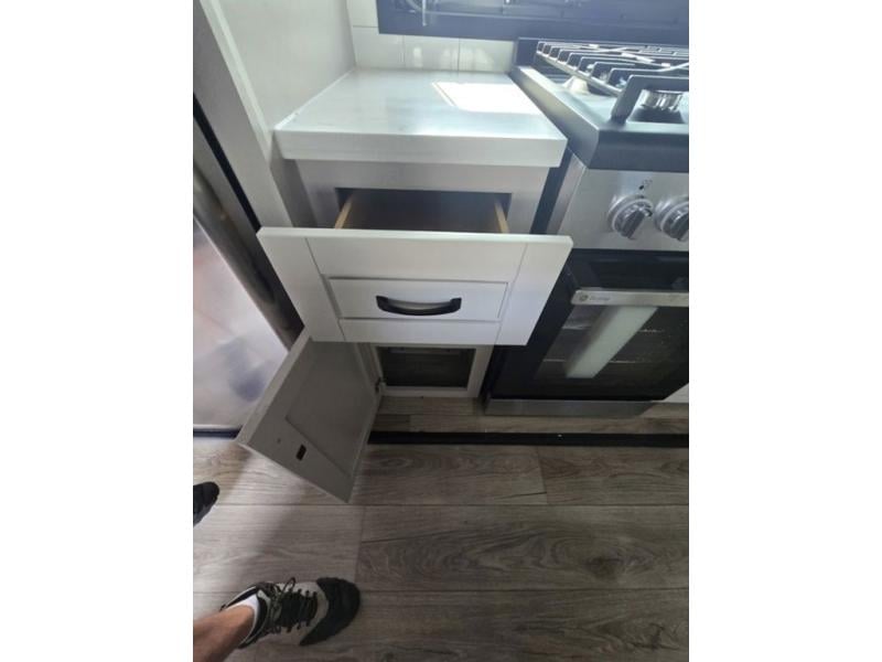 New 2026 Jayco 382FLRB North Point - photo - 29