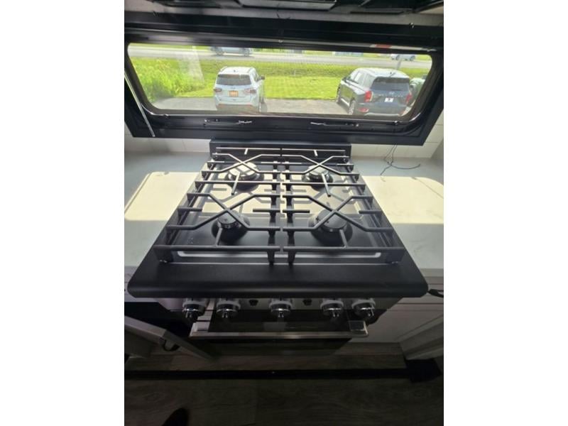 New 2026 Jayco 382FLRB North Point - photo - 30
