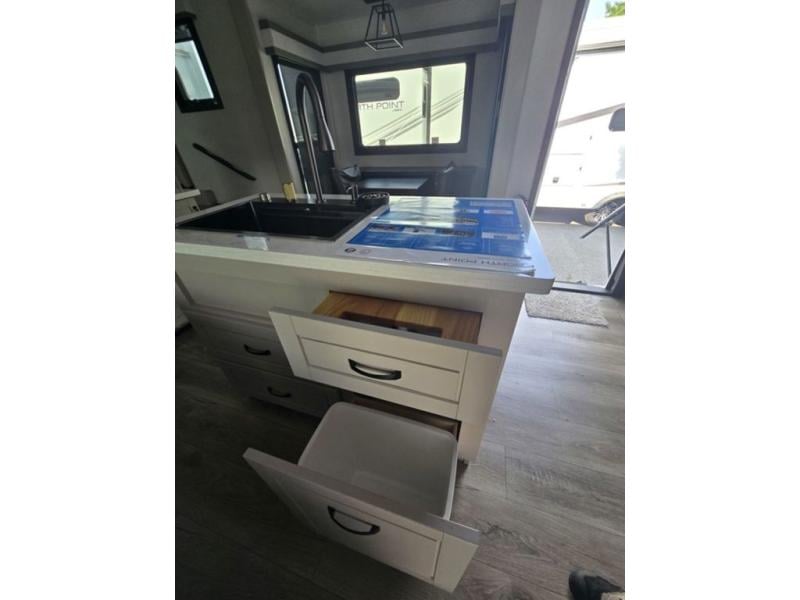 New 2026 Jayco 382FLRB North Point - photo - 36