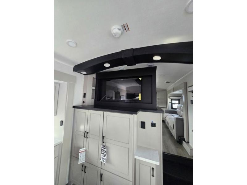 New 2026 Jayco 382FLRB North Point - photo - 43