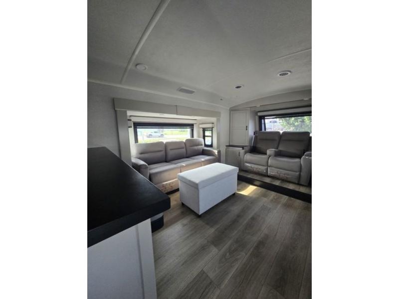 New 2026 Jayco 382FLRB North Point - photo - 46