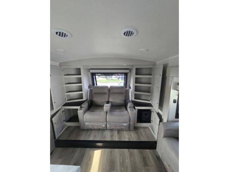 New 2026 Jayco 382FLRB North Point - photo - 50