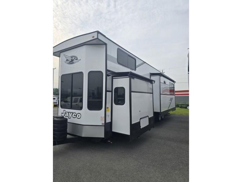 New 2025 Jayco JayLoft Jay Flight Bungalow - photo - 8