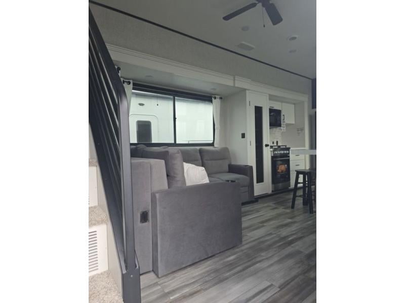 New 2025 Jayco JayLoft Jay Flight Bungalow - photo - 10