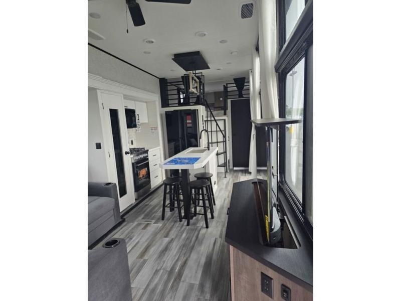 New 2025 Jayco JayLoft Jay Flight Bungalow - photo - 11