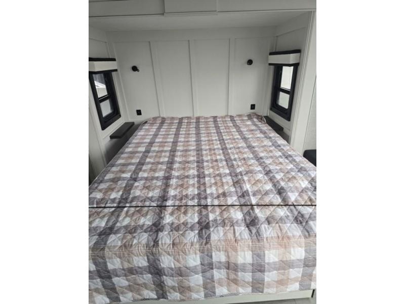 New 2025 Jayco JayLoft Jay Flight Bungalow - photo - 41