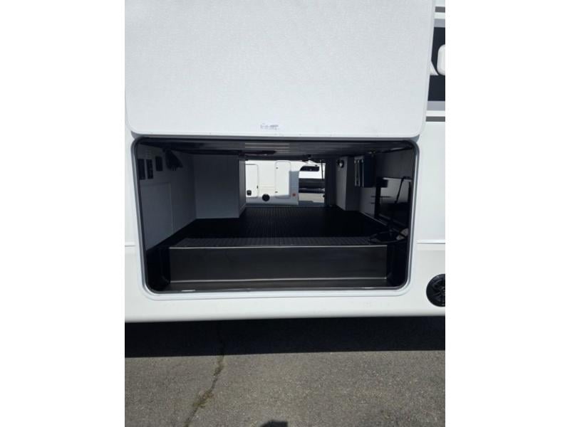 New 2026 Jayco 360DBOK Eagle - photo - 3