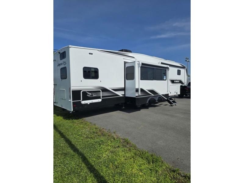 New 2026 Jayco 360DBOK Eagle - photo - 5