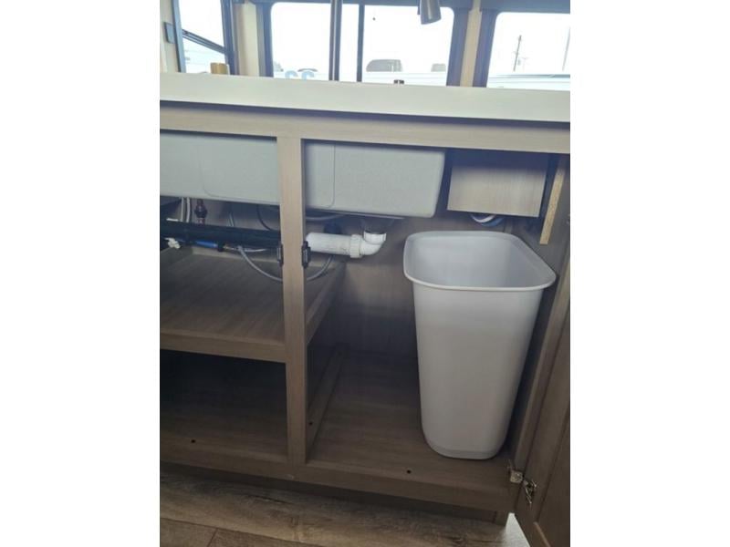 New 2026 Jayco 360DBOK Eagle - photo - 31