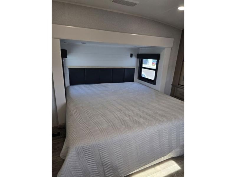 New 2026 Jayco 360DBOK Eagle - photo - 62