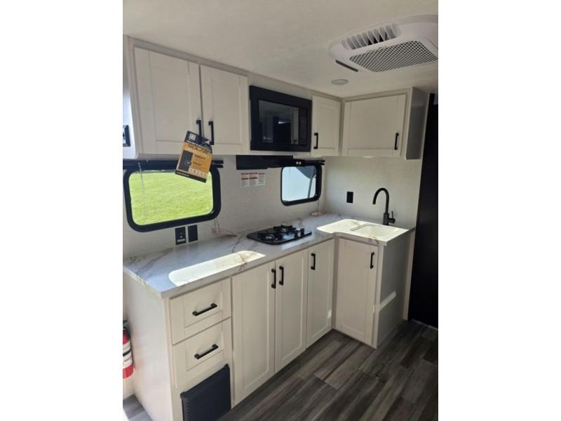 New 2026 Jayco 160LK Jay Flight SLX - photo - 11