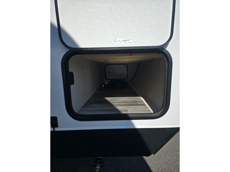 New 2026 Jayco 330TBS Jay Flight SLX - photo - 2