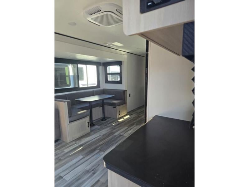 New 2026 Jayco 330TBS Jay Flight SLX - photo - 10