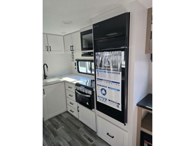 New 2026 Jayco 330TBS Jay Flight SLX - photo - 13