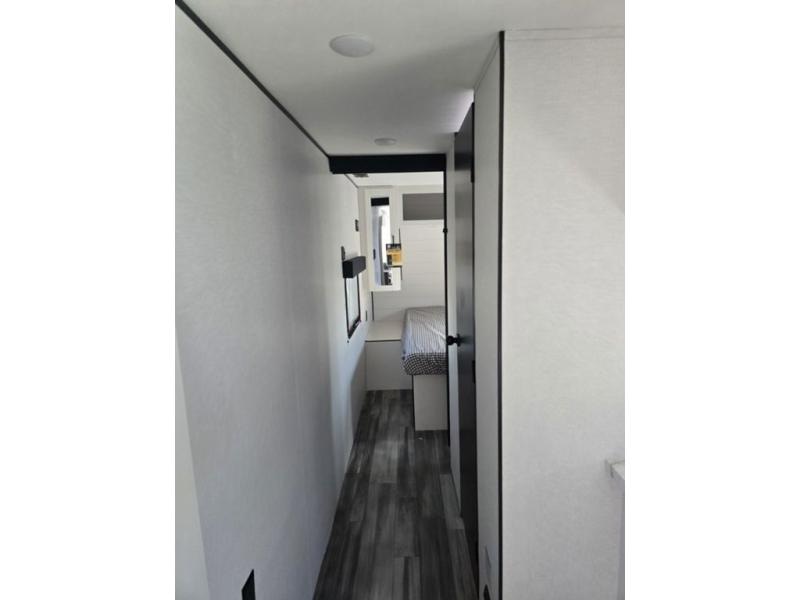 New 2026 Jayco 330TBS Jay Flight SLX - photo - 27