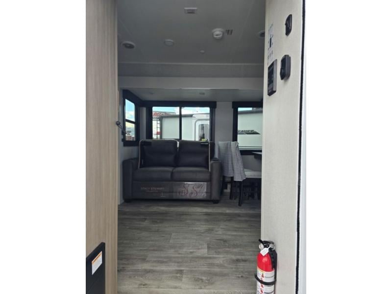 New 2026 Jayco 275RBCS Eagle HT - photo - 13