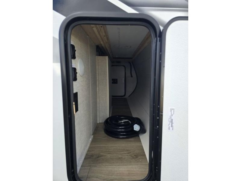 New 2026 Jayco 24FK Jay Feather - photo - 3