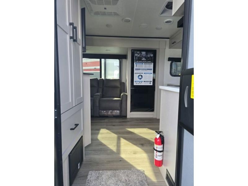 New 2026 Jayco 24FK Jay Feather - photo - 12