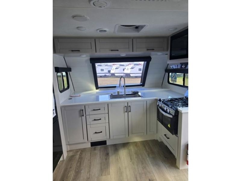 New 2026 Jayco 24FK Jay Feather - photo - 16