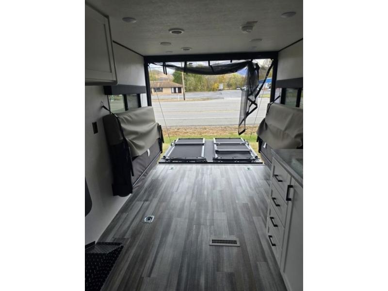 New 2026 Jayco 265TH Jay Flight SLX - photo - 32