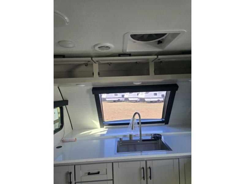 New 2026 Jayco 24FK Jay Feather - photo - 24