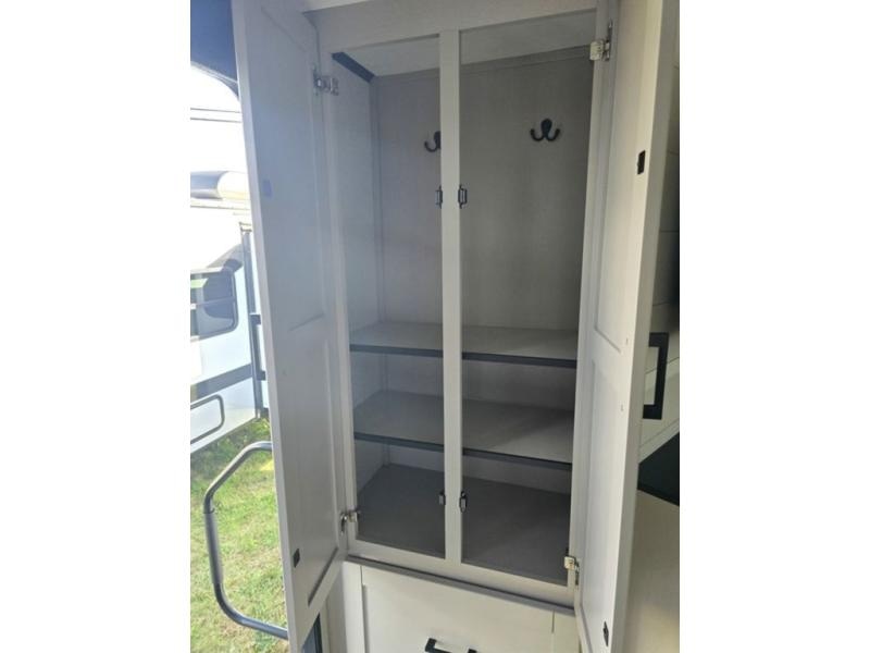 New 2026 Jayco 24FK Jay Feather - photo - 29