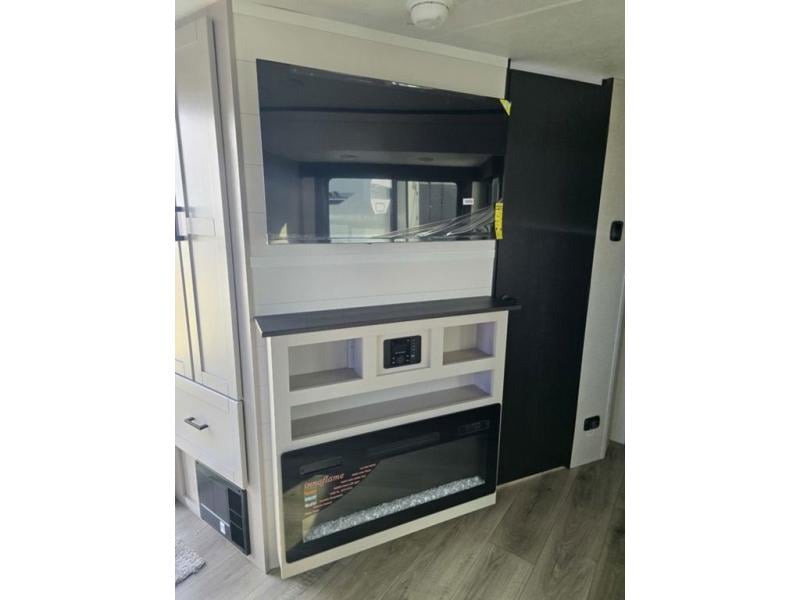 New 2026 Jayco 24FK Jay Feather - photo - 30